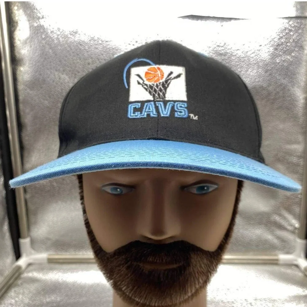 Cleveland Cavaliers Mens OSFA Black Blue Snapback‎ Hat